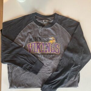 Mens Vikings shirt
